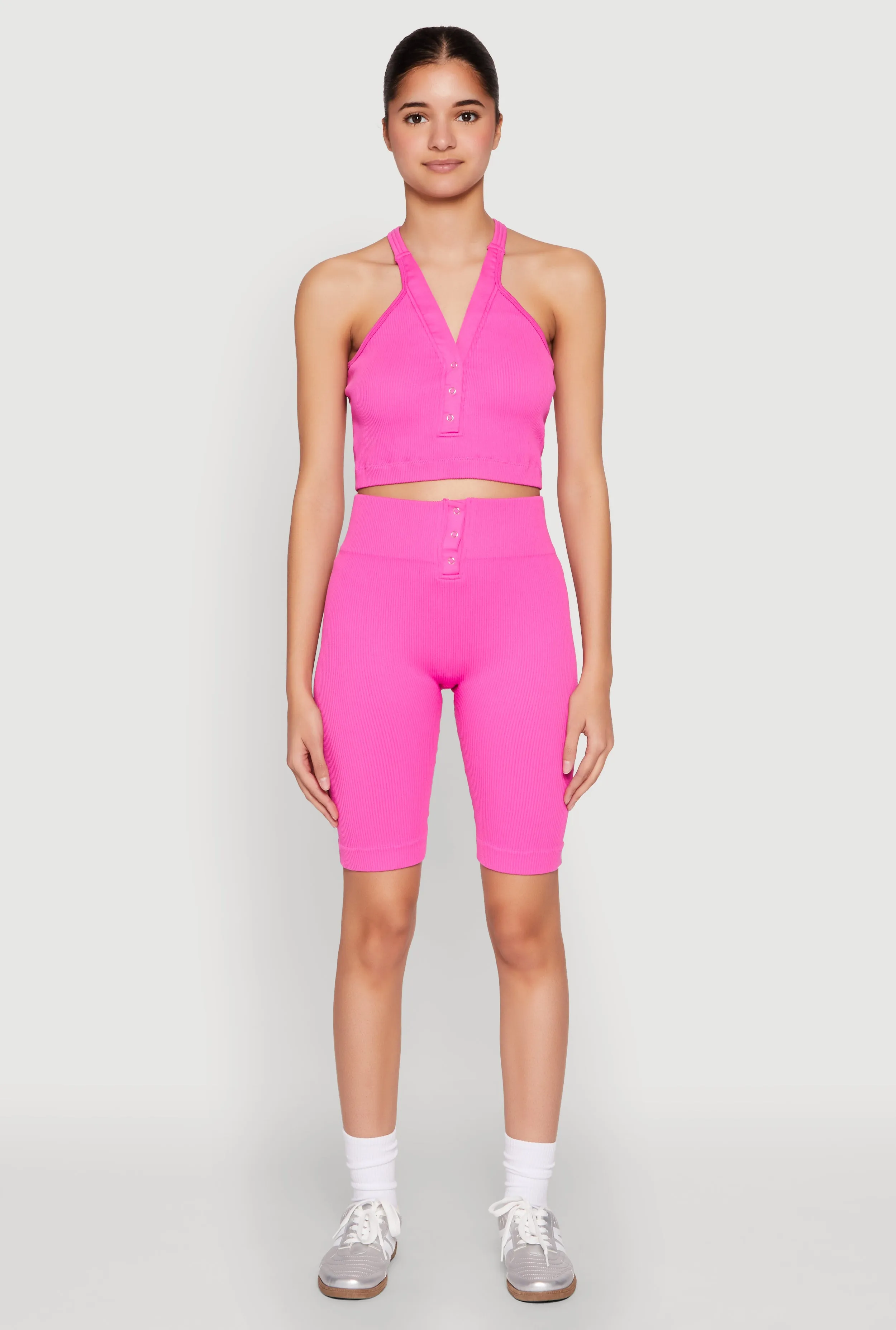 Seamless Ribbed Button Detail Biker Shorts