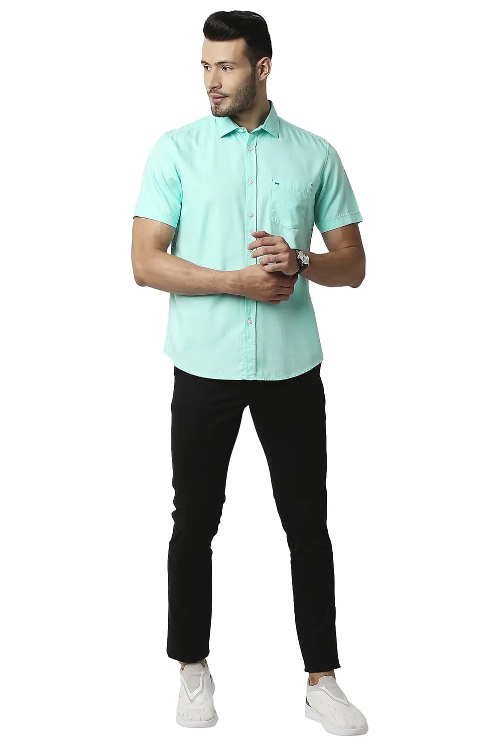 Slim Fit Dobby Halfsleeves Shirt