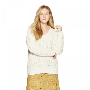 Universal Thread Women's Ribbed Cuff V-Neck Cable Chenille Pullover Sweater