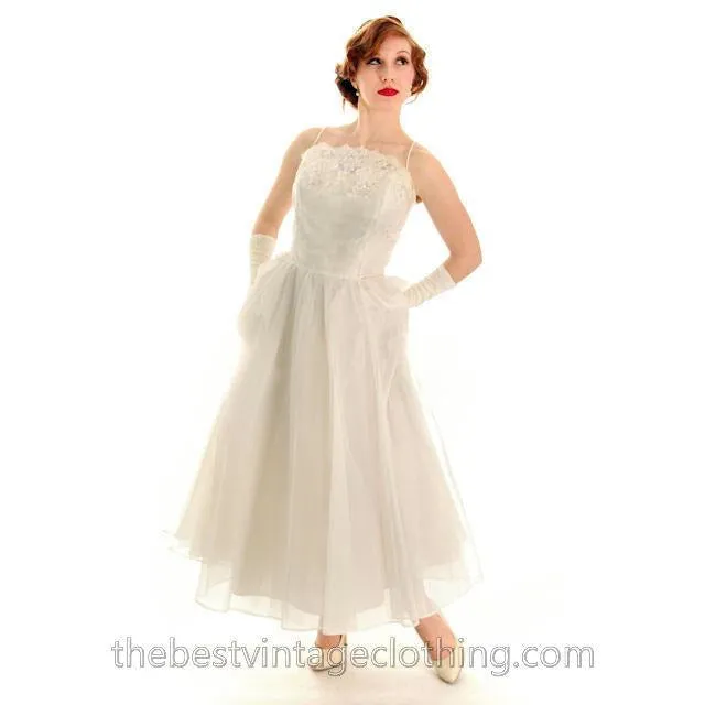 Vintage 1950s Ivory Nylon Wedding Gown Embellished w Jacket 32-24-Free