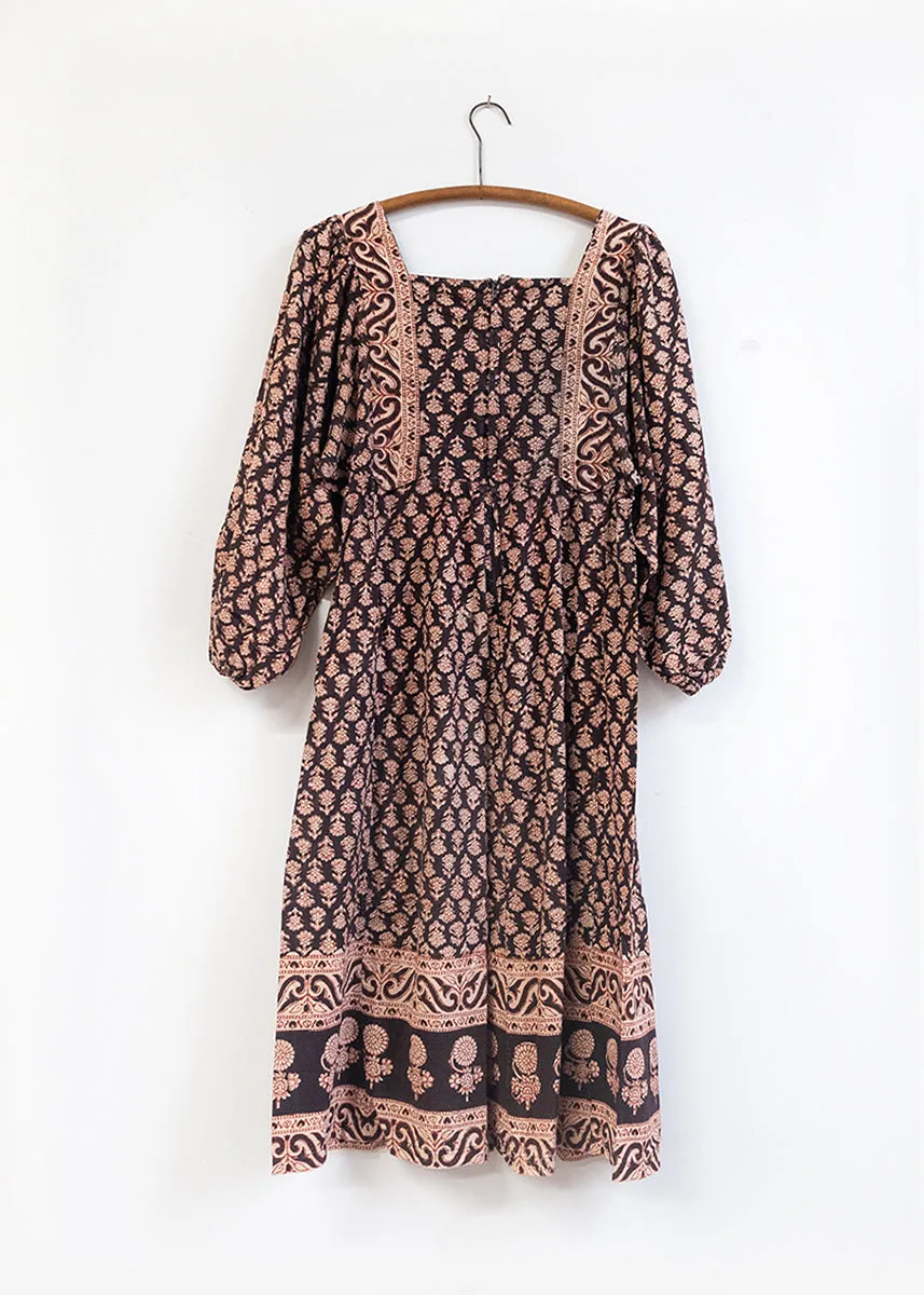 Vintage Dress #100