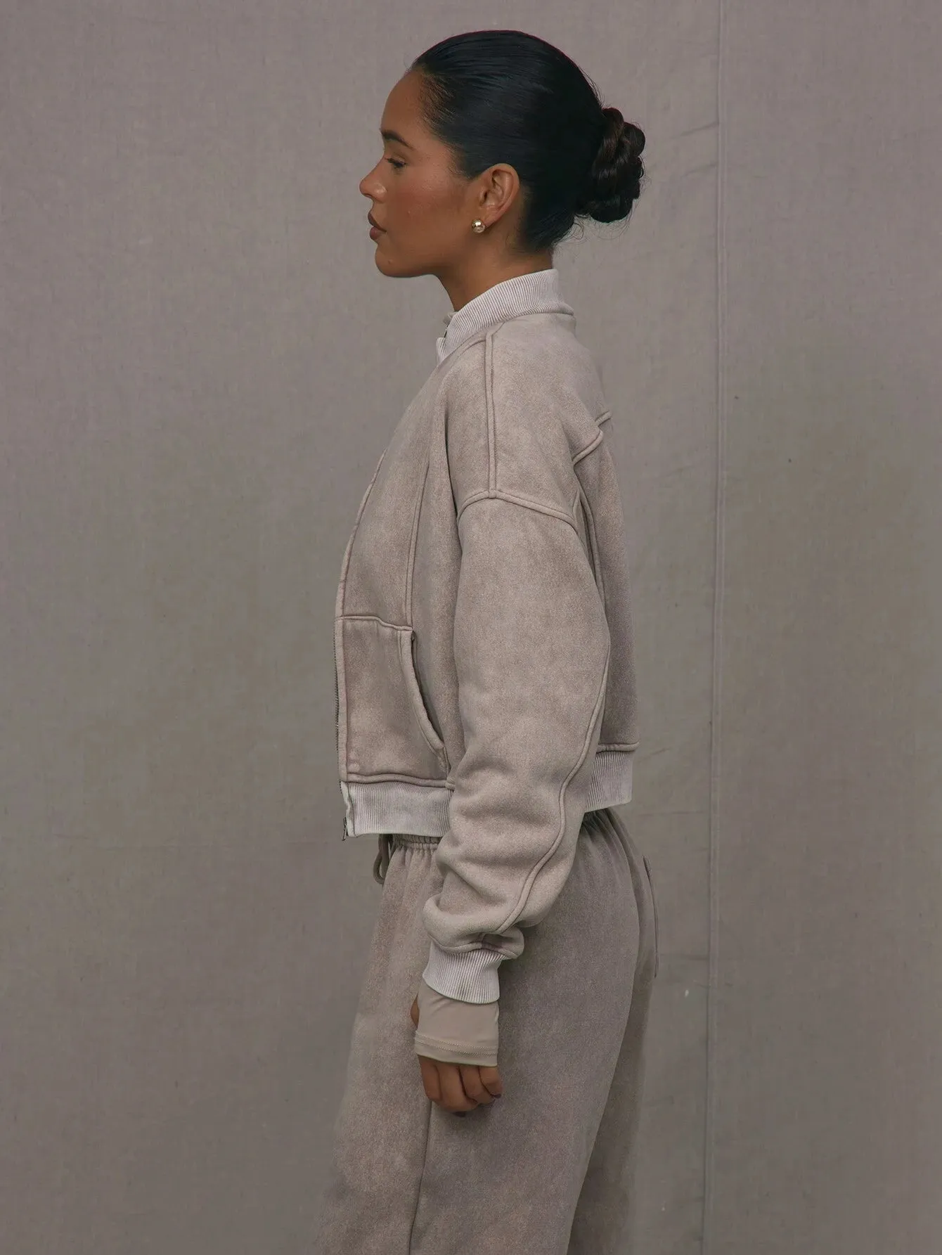 Washed Zip-Through Sweatshirt – Casual & Comfy Outerwear