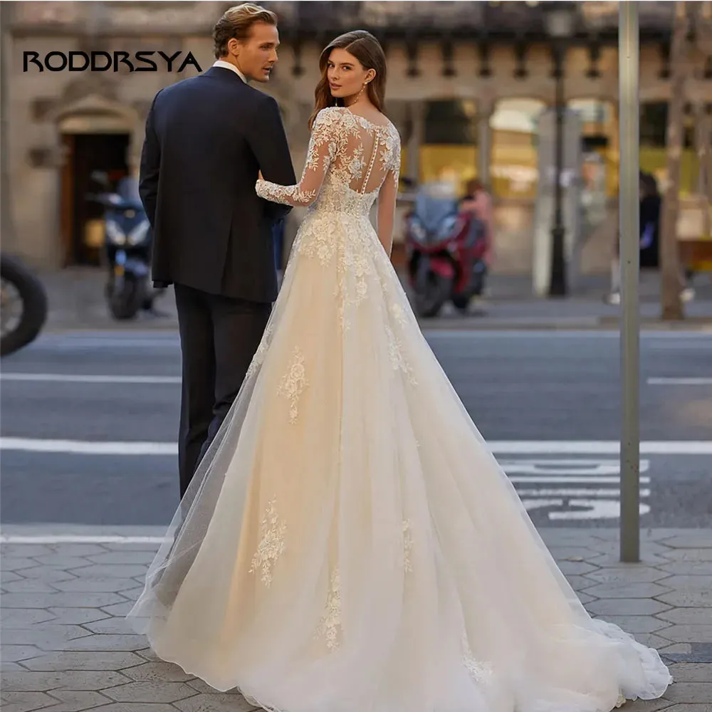 Wedding Dresses For Women Long Sleeves Bridal Gowns Appliques Button
