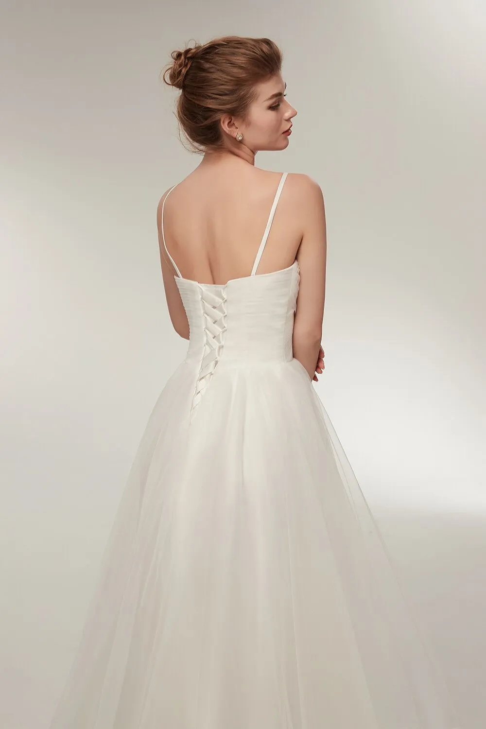 Wedding Dresses Spaghetti Straps V-Neck Ruffles Tulle Simple Beach Bridal