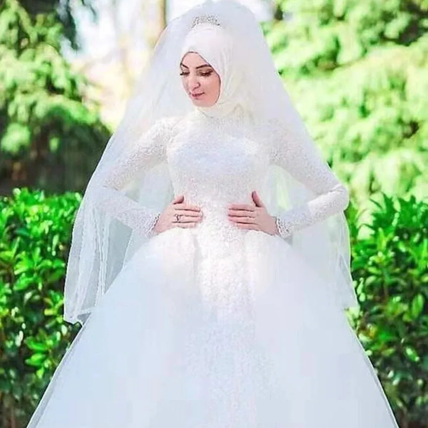Wedding Guest Dresses: Long Sleeve Muslim Wedding Dress M01 Colorful Lace Applique