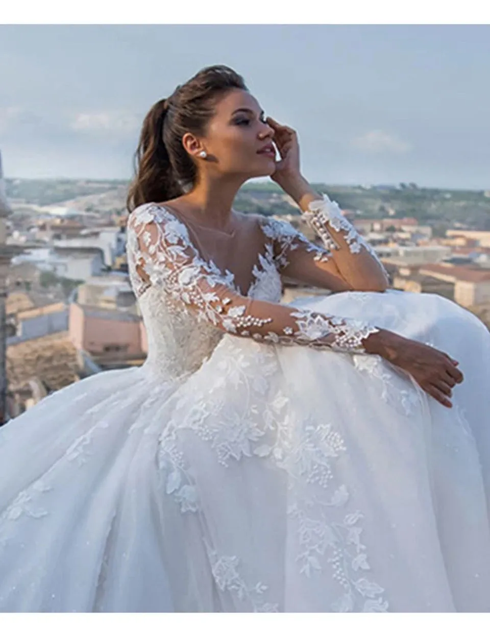 Wedding Guest Dresses: Wedding Dresses Elegant Long Sleeves Appliques Lace