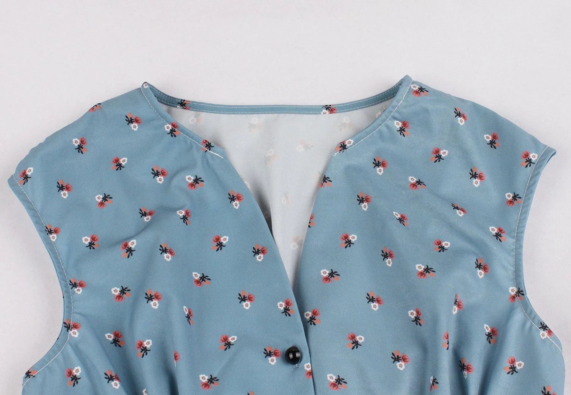 Women V Neck Floral Print High Waist Vintage Dresses with Button