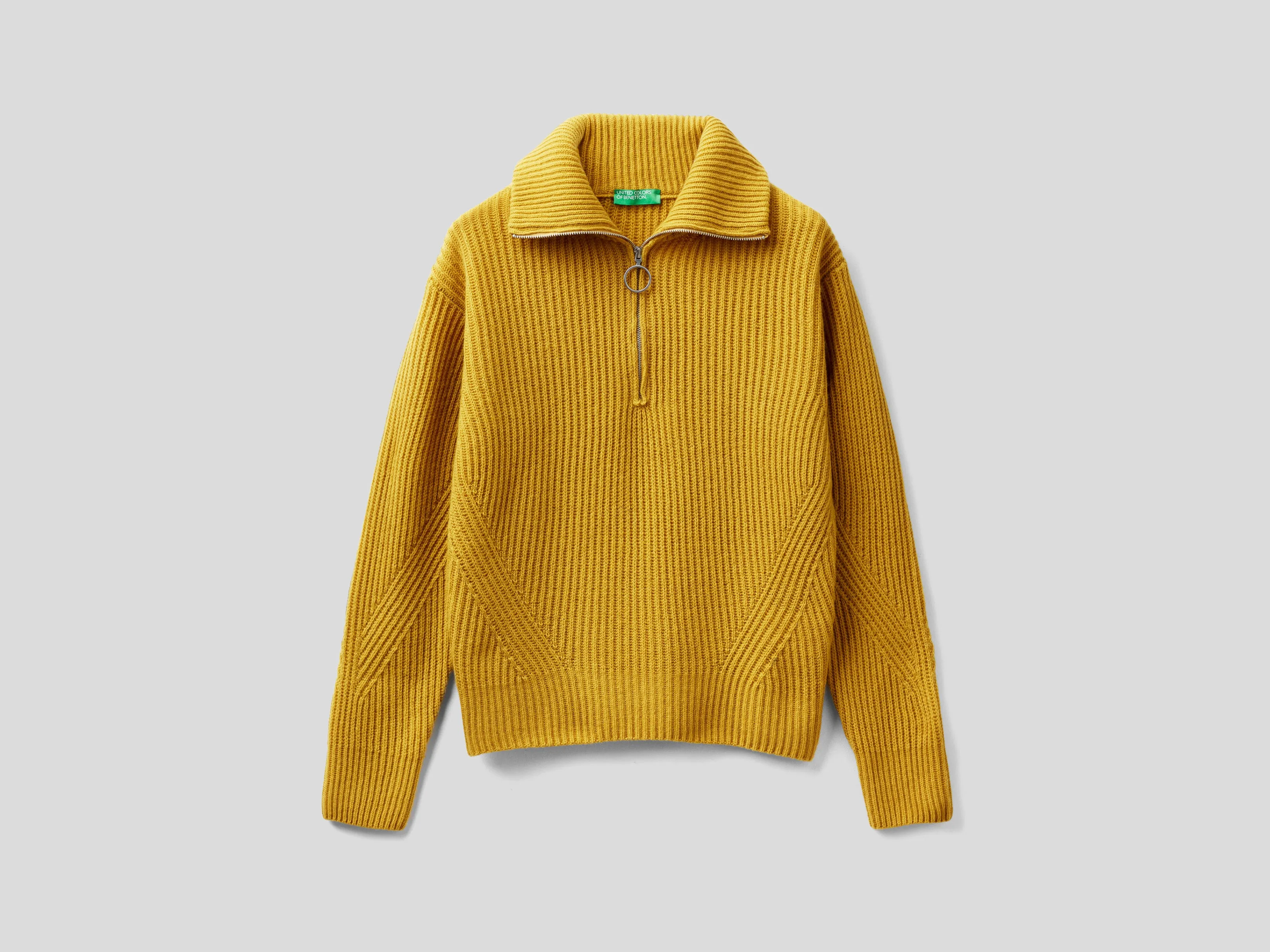 Womens Ribbed and Collared Sweater